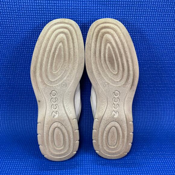 🔴 ECCO Soft Vegetable Tanned Women`s Size 7 Beige Comfort Shoes Sneakers - Picture 7 of 7